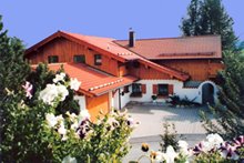 Landhaus Hoerter Ferienwohnung in Betzigau
